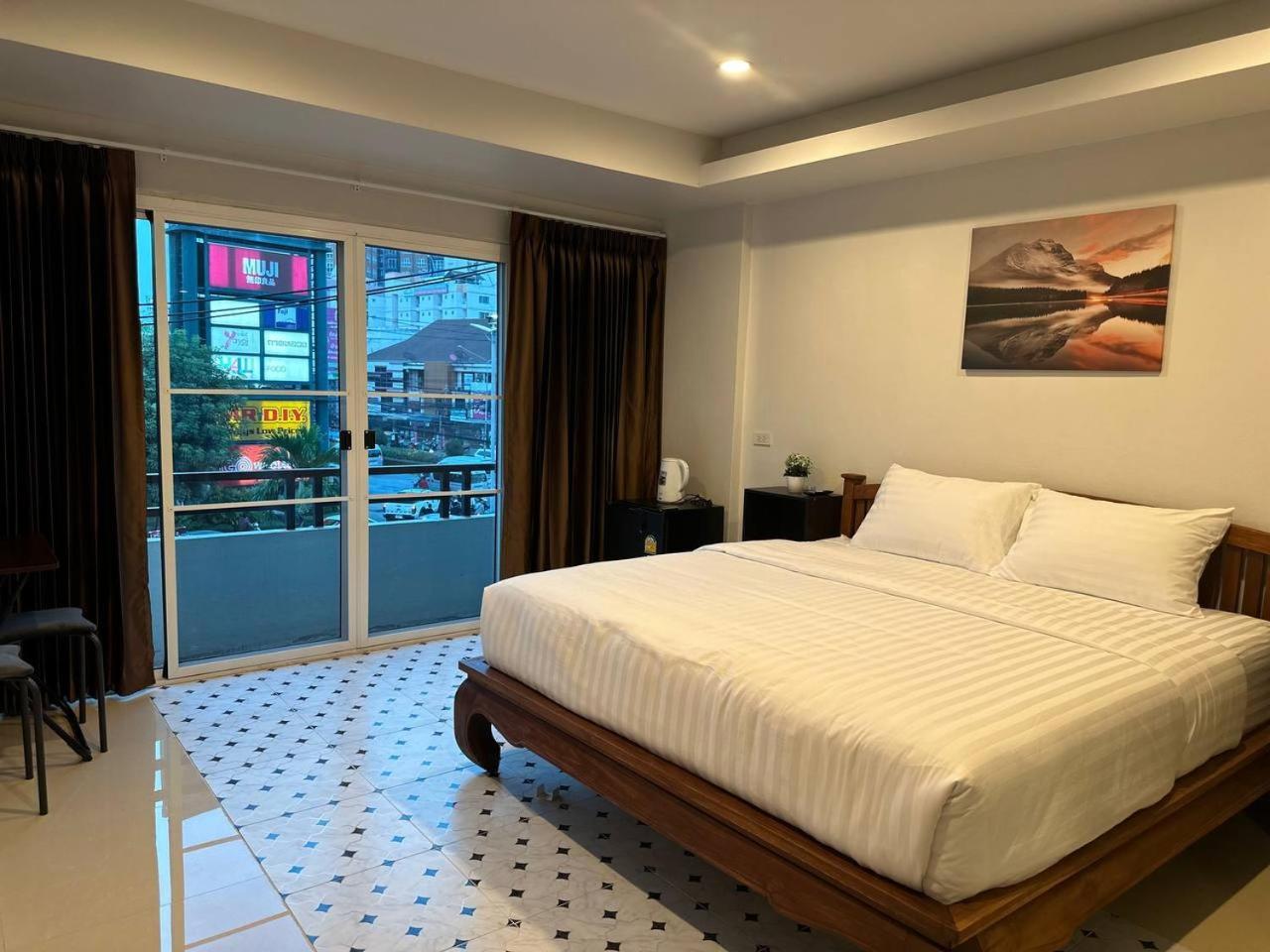Chris Jay @ Cnx Apartment Chiang Mai Ngoại thất bức ảnh