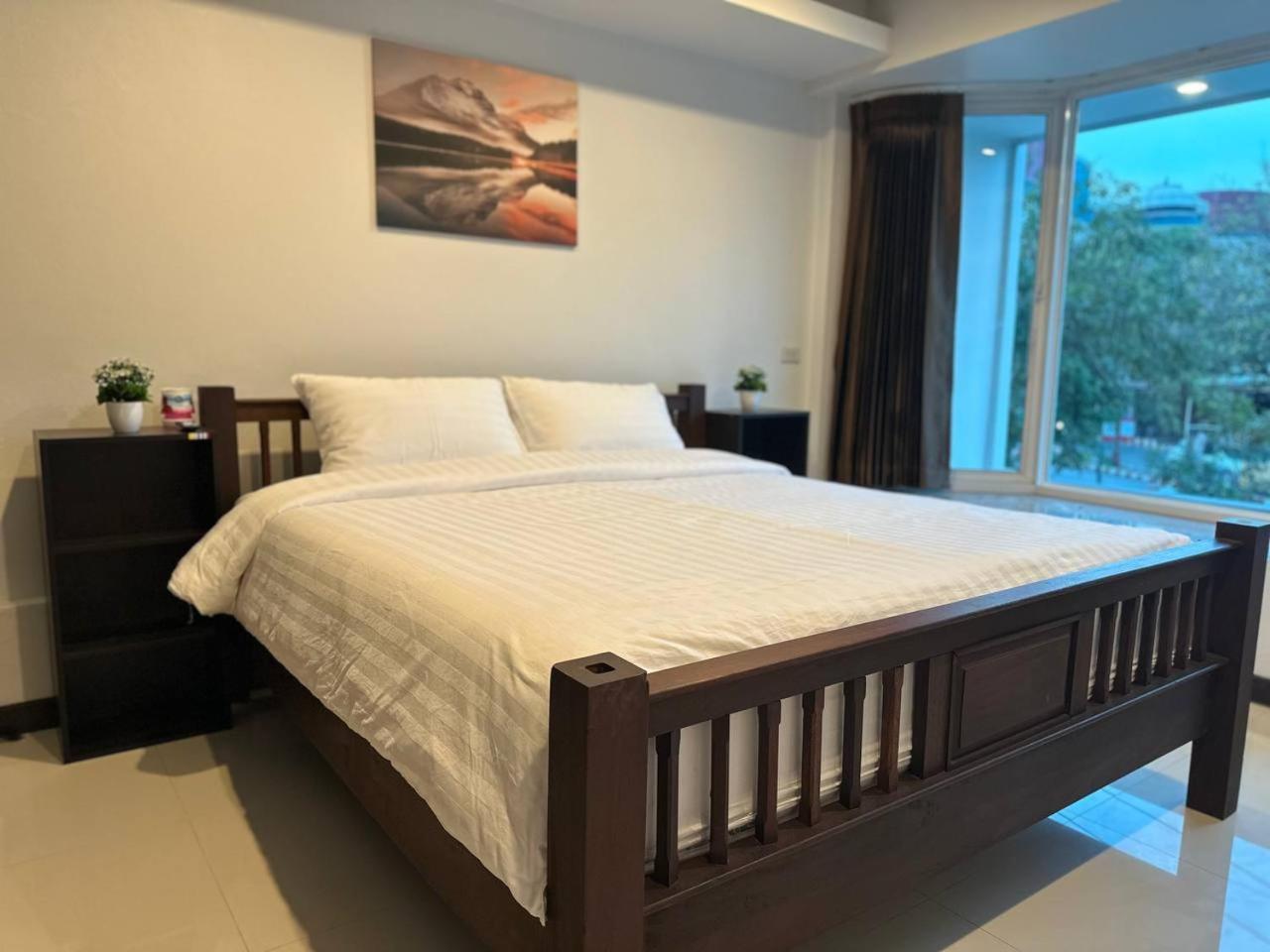 Chris Jay @ Cnx Apartment Chiang Mai Ngoại thất bức ảnh