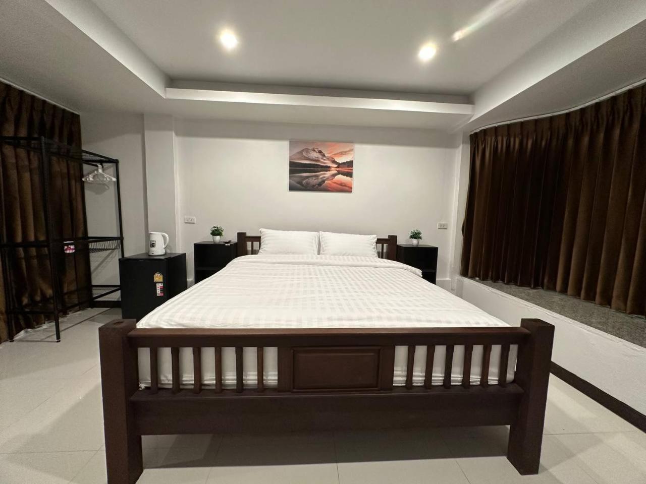 Chris Jay @ Cnx Apartment Chiang Mai Ngoại thất bức ảnh